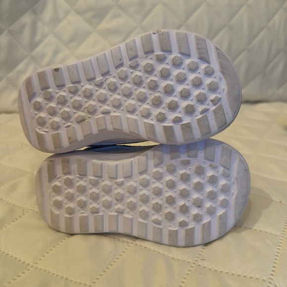 Toddler size 5 Vans - Picture 4 of 4